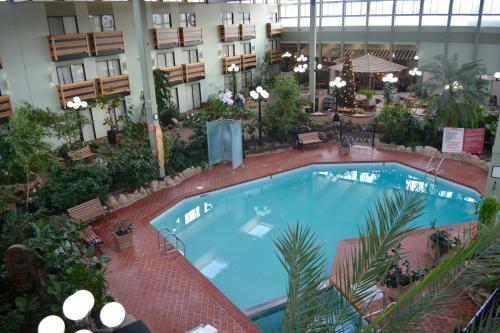 Hotel Red Deer Lodge