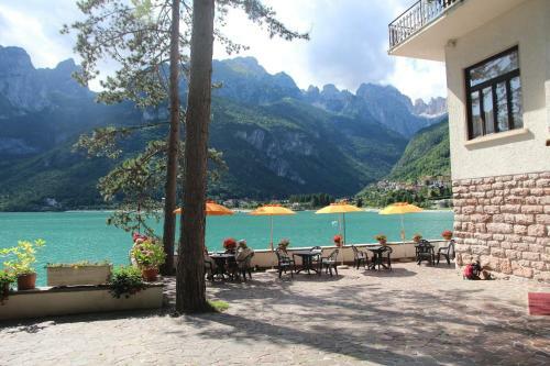 Lago Park Hotel