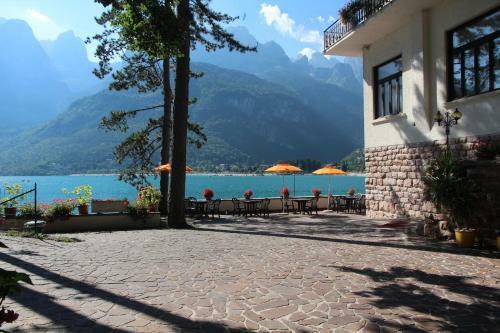 Lago Park Hotel