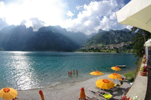 Lago Park Hotel