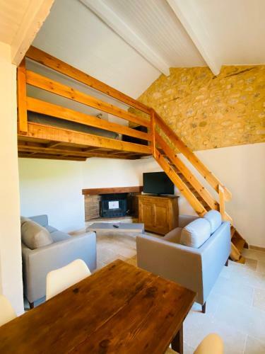 Villa Mas La Calade de Cornillon *climatisation * Wifi * Piscine * Jardin
