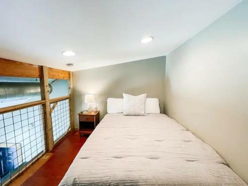 Apartamento Adorable Boho Retreat 1 Block From Downtown Scene