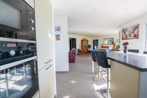 Bungalow Confortable Avec Piscine