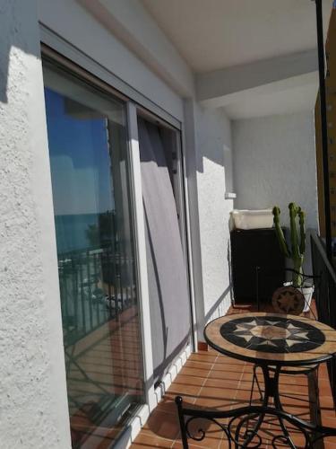 Apartamento Estudio En Primera L�nea de Playa. Relax Total.