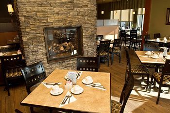 Village Green Hotel And Casino - Standard Cb