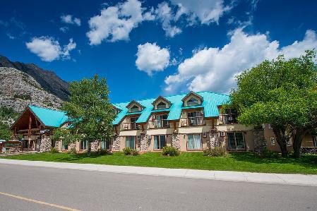 Hotel Waterton Glacier Suites - Deluxe Suite