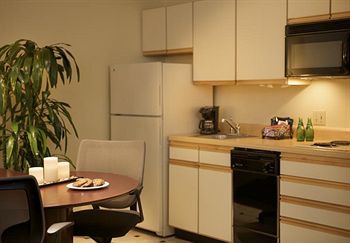 Larkspur Landing Sunnyvale-an All-suite Hotel