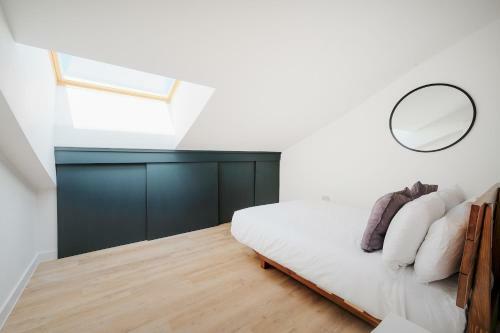 Modern Beach Apartment
