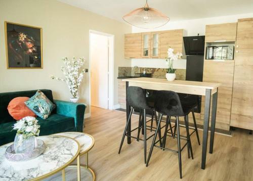 Apartamento Bien Chez Soi � Evry Appt 53m2 Balcon Parking