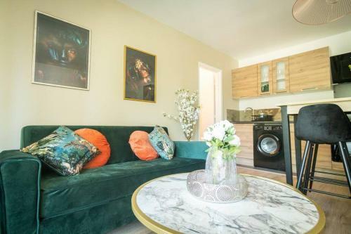 Apartamento Bien Chez Soi � Evry Appt 53m2 Balcon Parking