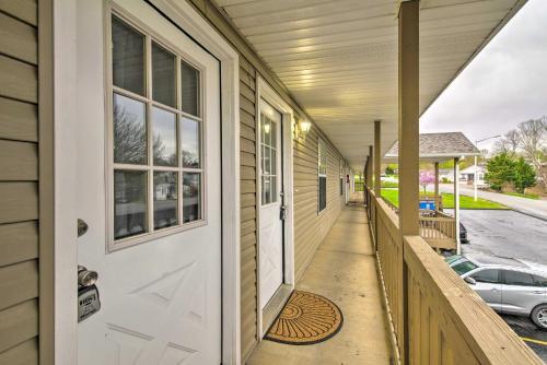 Apartamento Remodeled Condo Half Mi To Fall Creek Marina!