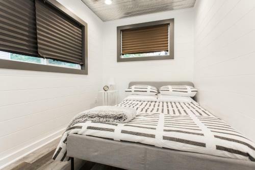 Container Experience - Mins To Dt/midtown/kumed