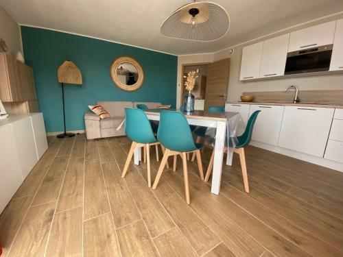 Apartamento Fr�jus - Charmant Logement Avec Vue Imprenable