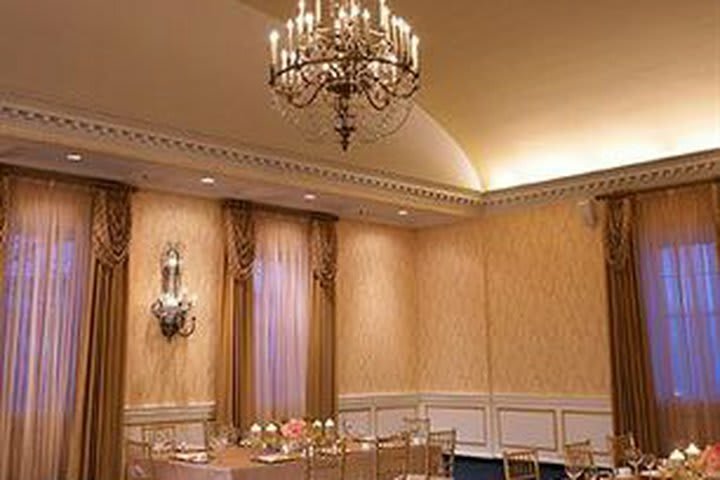 The Dearborn Inn, A Marriott Hotel