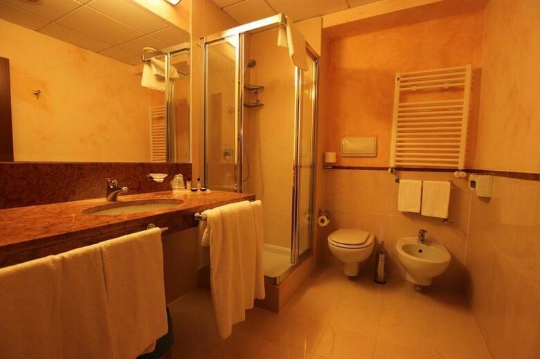 Golf Hotel