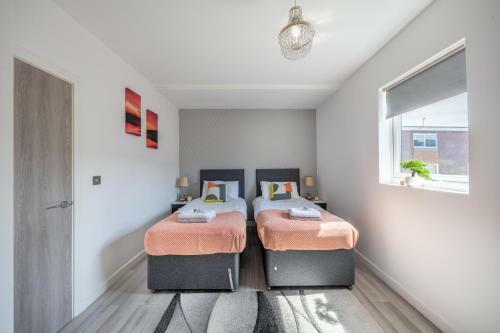 Apartamento Ash View Place 4 -heathrow - Thorpe Park - Free Parking