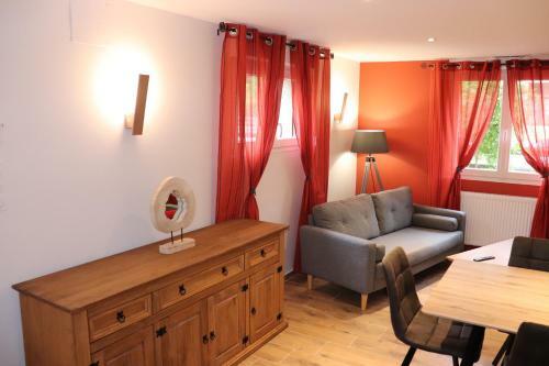 Apartamento G�te Les Eglantines Rez-de-jardin