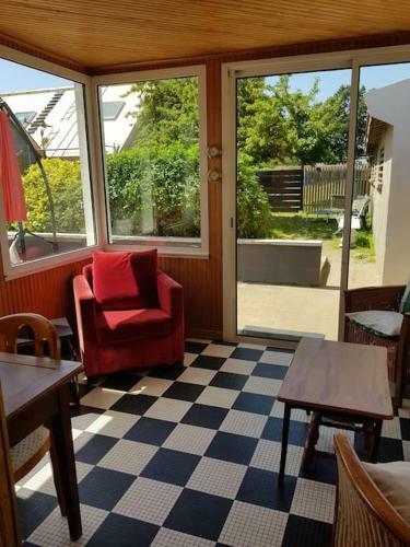 Maison Paisible, R�nov�e, � 2 Pas Des Remparts