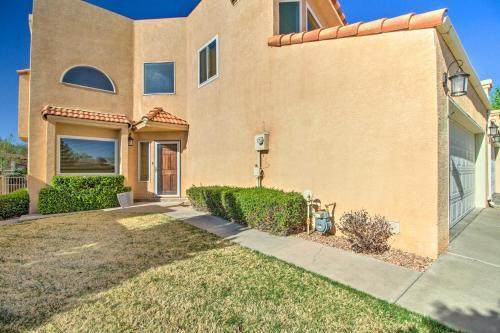 Casa Especial Family Retreat With Pool Table!