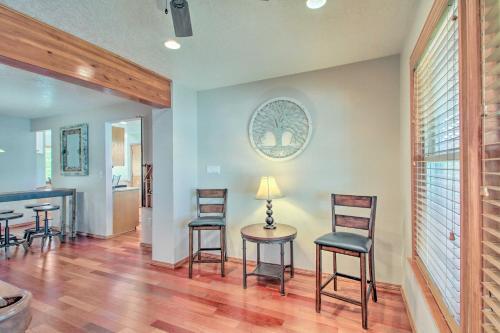 Casa Especial Family Retreat With Pool Table!