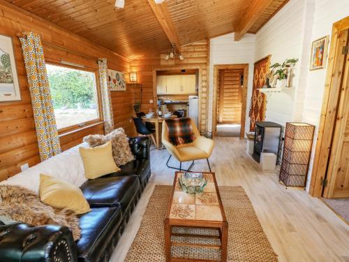 Farmhouse Lodge