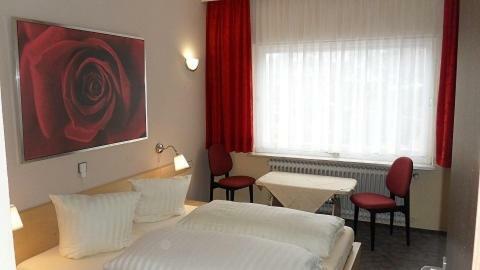 Hostal Hotel Restaurant Ketterer Am Kurgarten