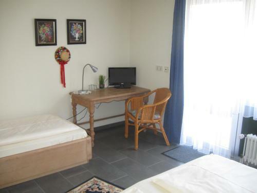 Hostal Hotel Garni Central