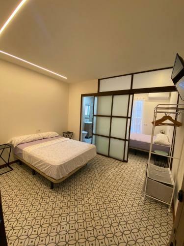 Apartamento Amplio Piso En Primera Linea de Playa. Casco Antiguo