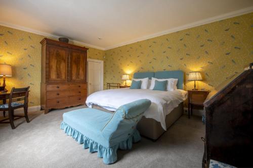 Upper Helmsley Hall