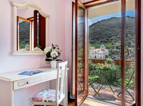Villa Dei Fiori - Sorrento Coast