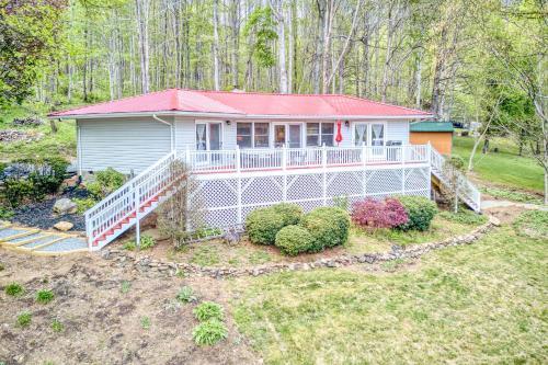 Little Creek Cottage