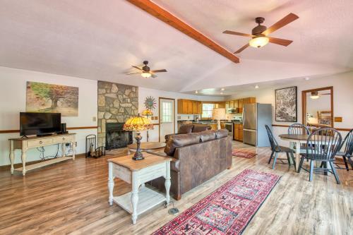 Little Creek Cottage