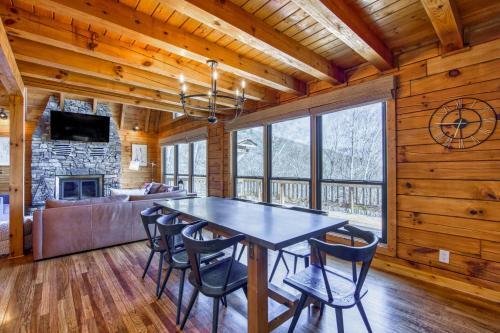 Laurel Lodge