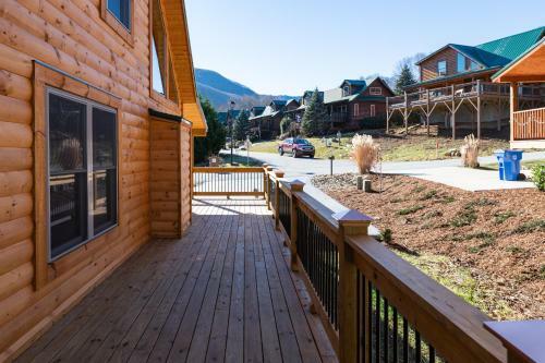 The Snow Owl Cabin