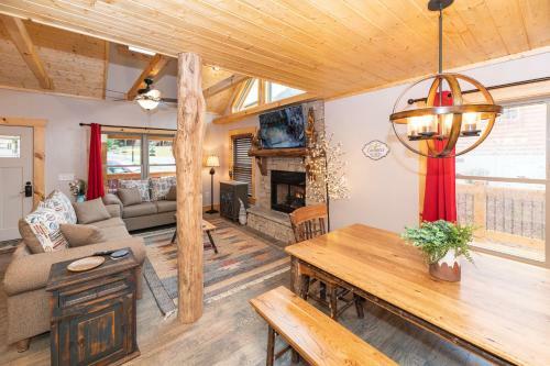 The Snow Owl Cabin