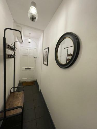 Cheerful 2 Bedroom Townhouse With Cinema Loft