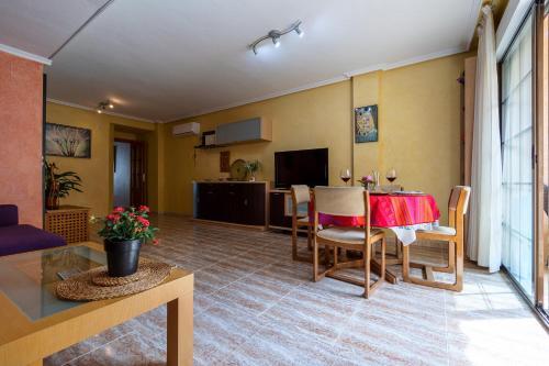 Apartamento Large Duplex Penthouse 3 Minutes From The Beach