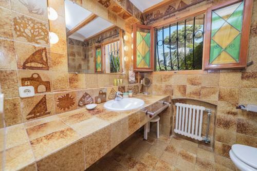 Villa Plomer Serra