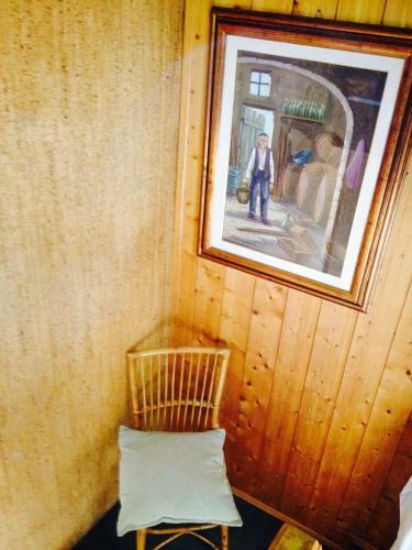 Hotel Meubl� La Perla