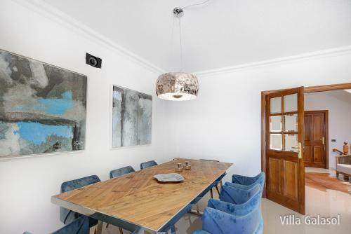 Villa Galasol With Heated Pool