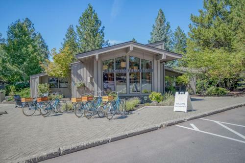Ski House 108