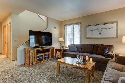 22 Eaglewood