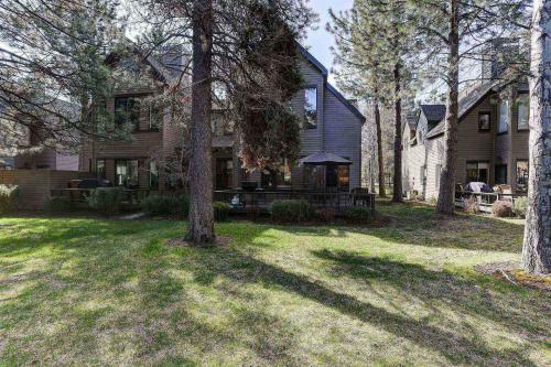 22 Eaglewood