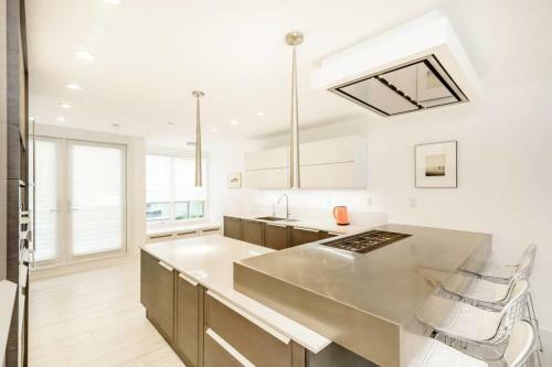 The Gallery Stunning 6bd House W Spa And Parking
