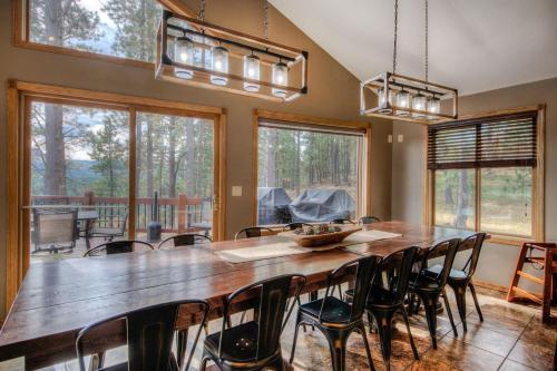Canyon Rim Lodge