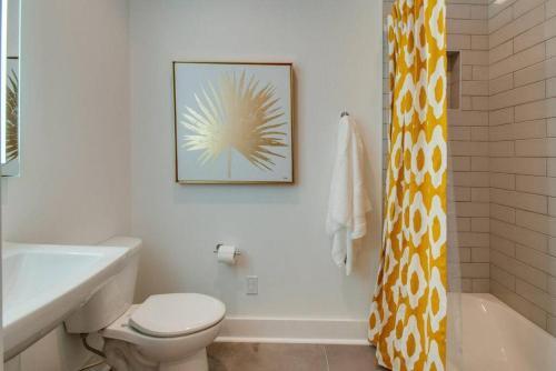 4 Connecting Condos - Sleeps 32 To 36 - Firepits - Garages - Rooftops Decks - Great Views - Security