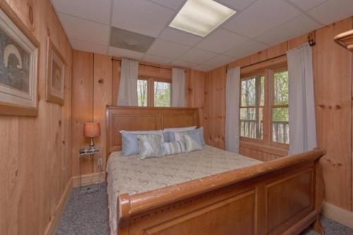 Black Bear Lodge