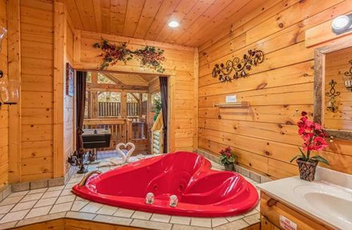 Smokey Max Cabin