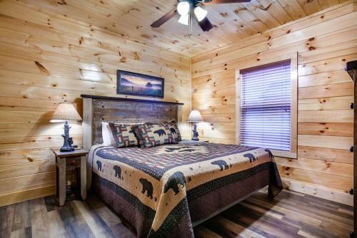 Swimming Bears Lodge Two Cabins With Pools And Hottubs
