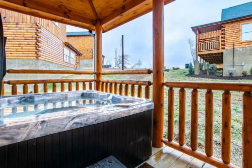 Swimming Bears Lodge Two Cabins With Pools And Hottubs